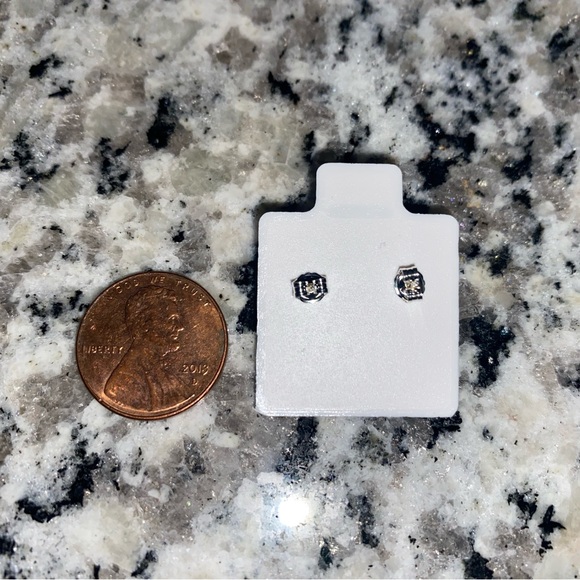 Ruby Red CZ 3mm 925 Sterling Silver Stud Earrings - Picture 2 of 2